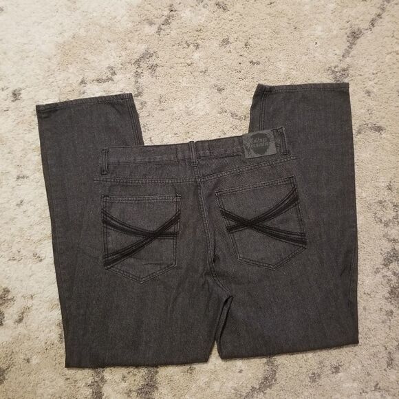 Culture
Revolution dark grey wash wide leg jeans - Picture 4 of 7